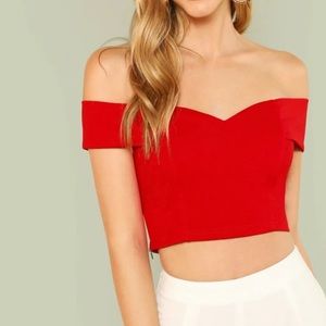 ✨SHEIN Off Shoulder Sweetheart Red Crop Top ROMWE